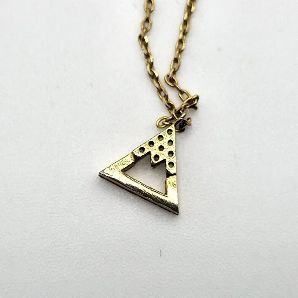 Matte Gold Triangle Charm with Flourite Dainty 17in